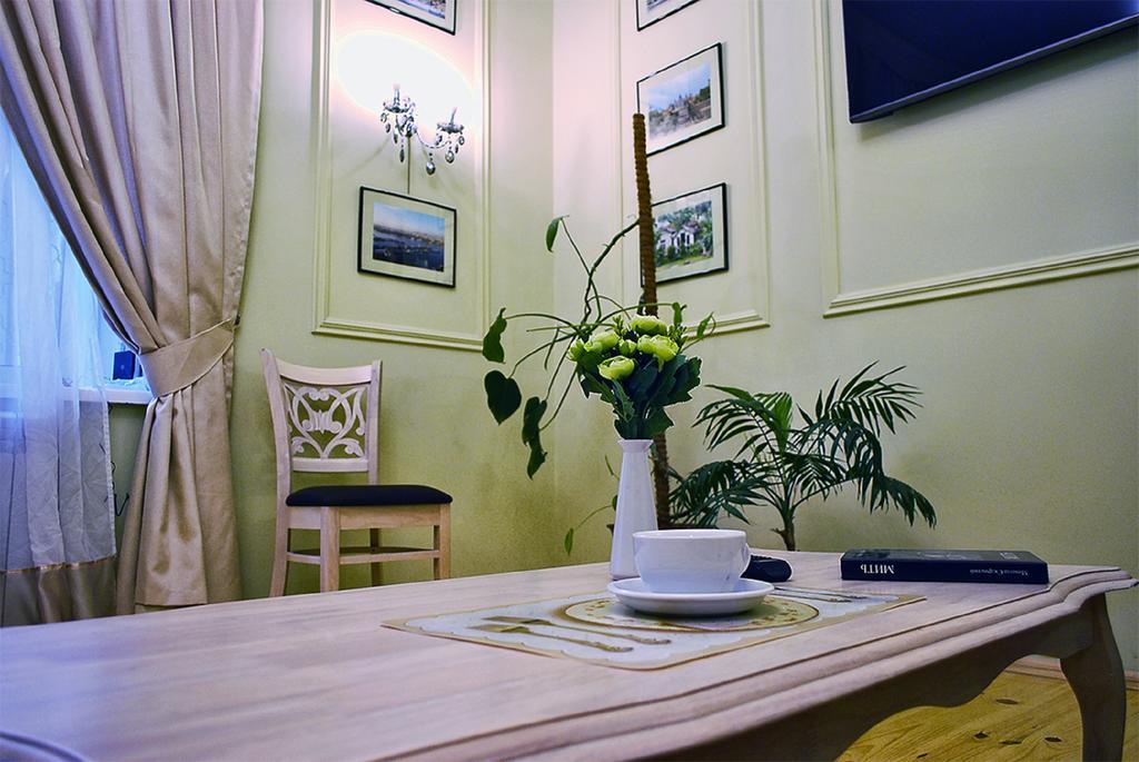 Classic Apartment On Zhukovskoho Odessa Ngoại thất bức ảnh